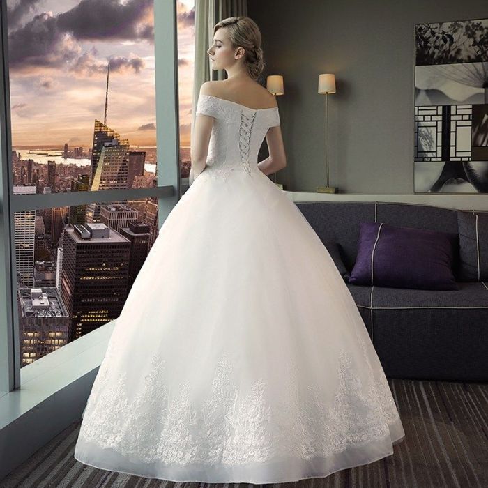 Wedding ball shoulder off tulle dresses applique charming gowns chapel bridal beads church line style train store online weddbook hjklp88