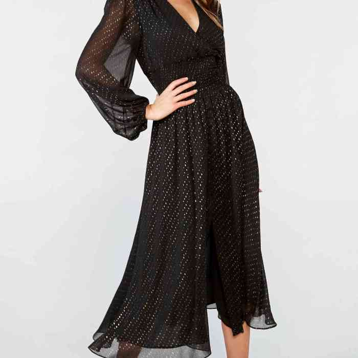 Long sleeve dresses wedding guest