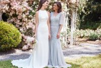 Mother of bride outdoor wedding dress