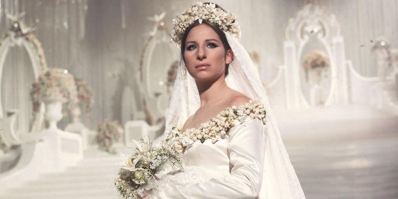 Classic hollywood wedding dresses