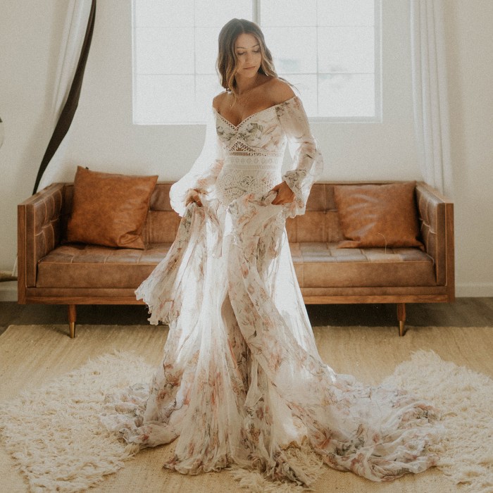 Plus size bohemian wedding dress