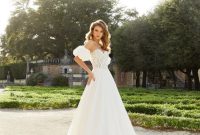 Corset wedding dresses with sleeves