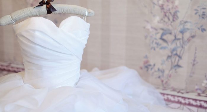 Dry cleaners that clean wedding dresses